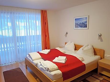 Double Room with Mountain View - Ground Floor