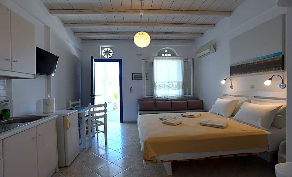 Nostos Beachfront Apartments & Studios