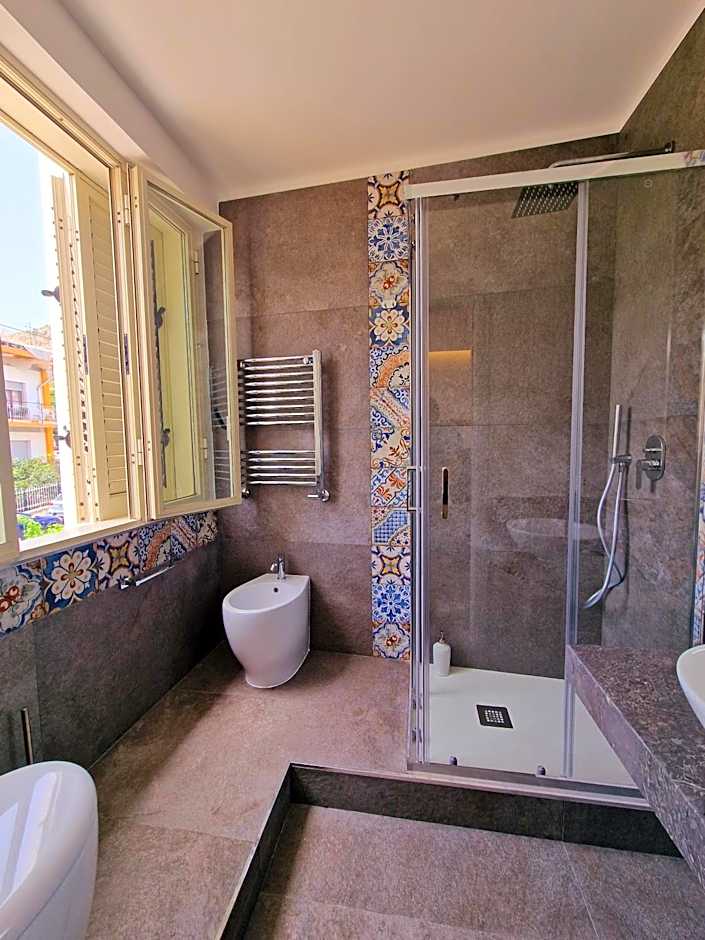 Mongibello Palace B&B