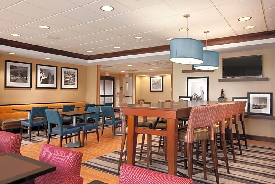 Hampton Inn By Hilton Boston/Braintree