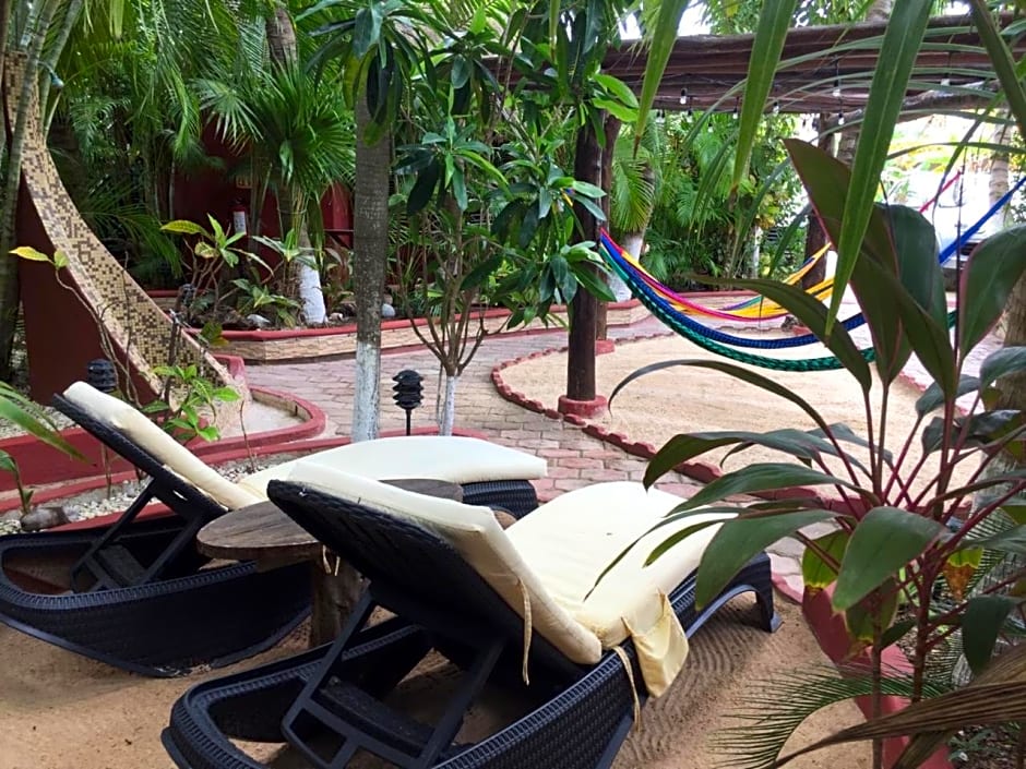 Cocos Cabañas Playa del Carmen Adults Only