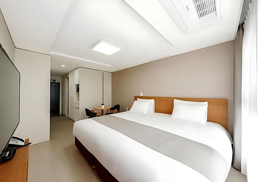 Centum Mark Hotel Yang Yang