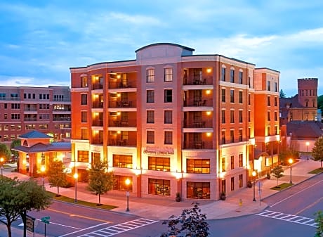 Hampton Inn By Hilton & Suites Saratoga Springs Downtown
