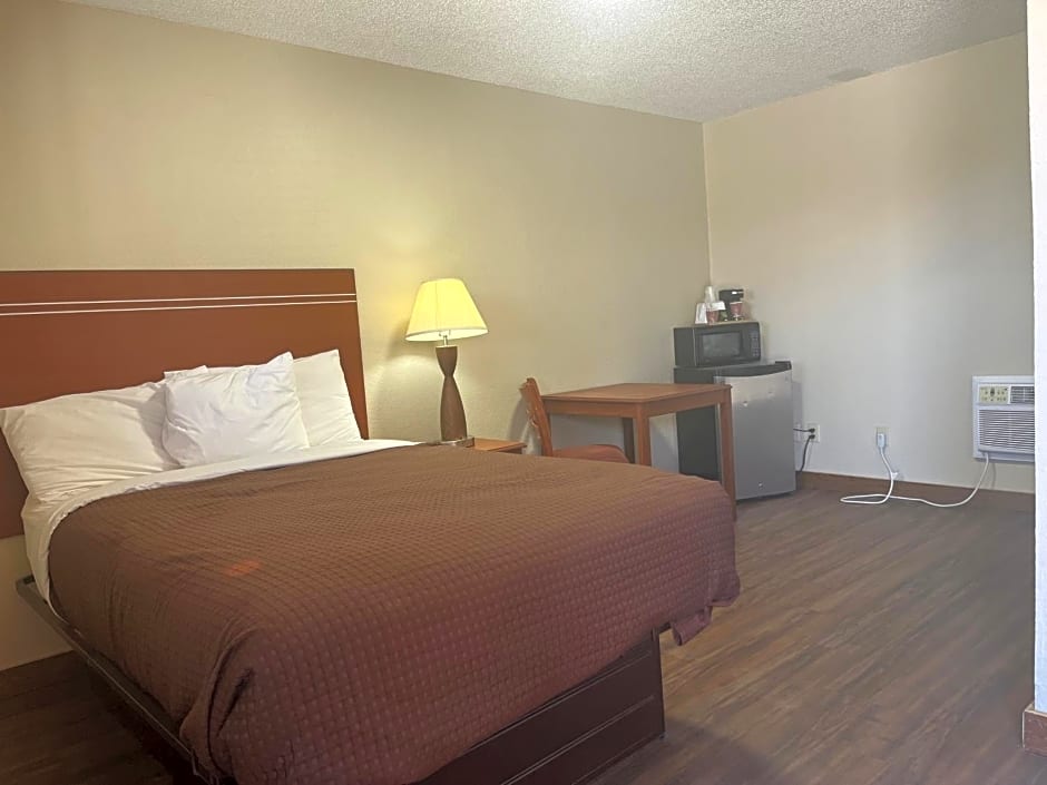 Valley Motel – Alamosa, CO