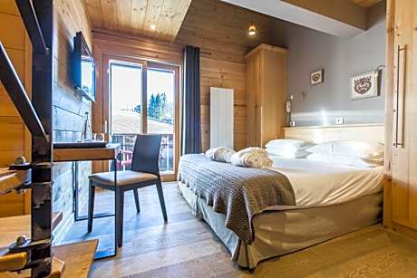 Family Comfort Room (2 Adults + 2 Children)