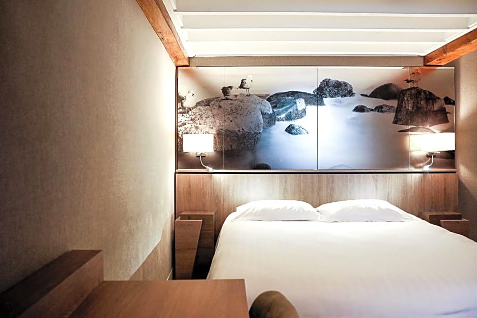 Mouton Blanc Hotel