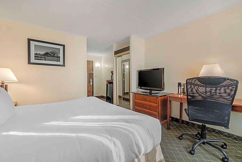 Best Western Plus Augusta Civic Center Inn