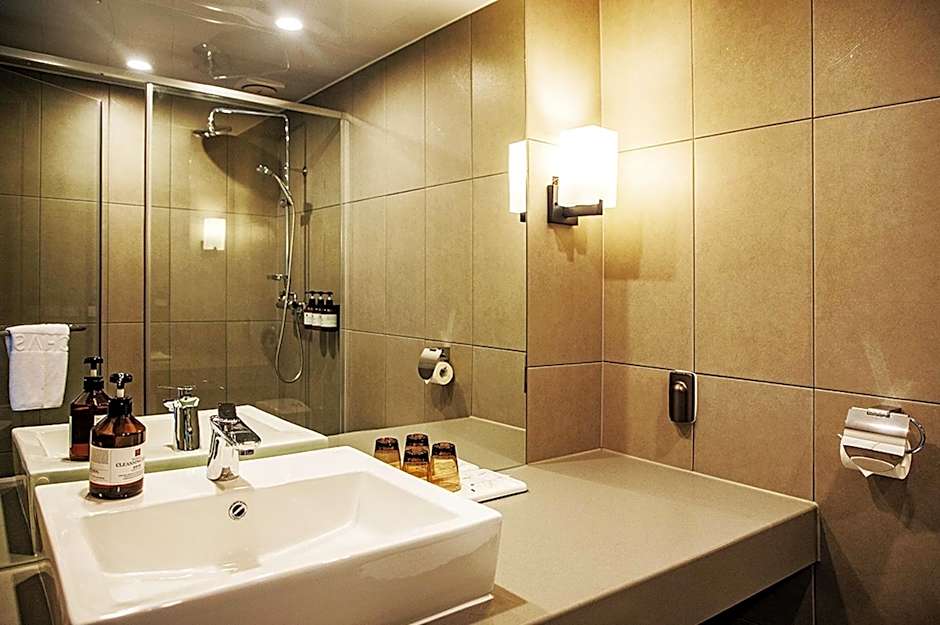 Jeju Pureun Hotel