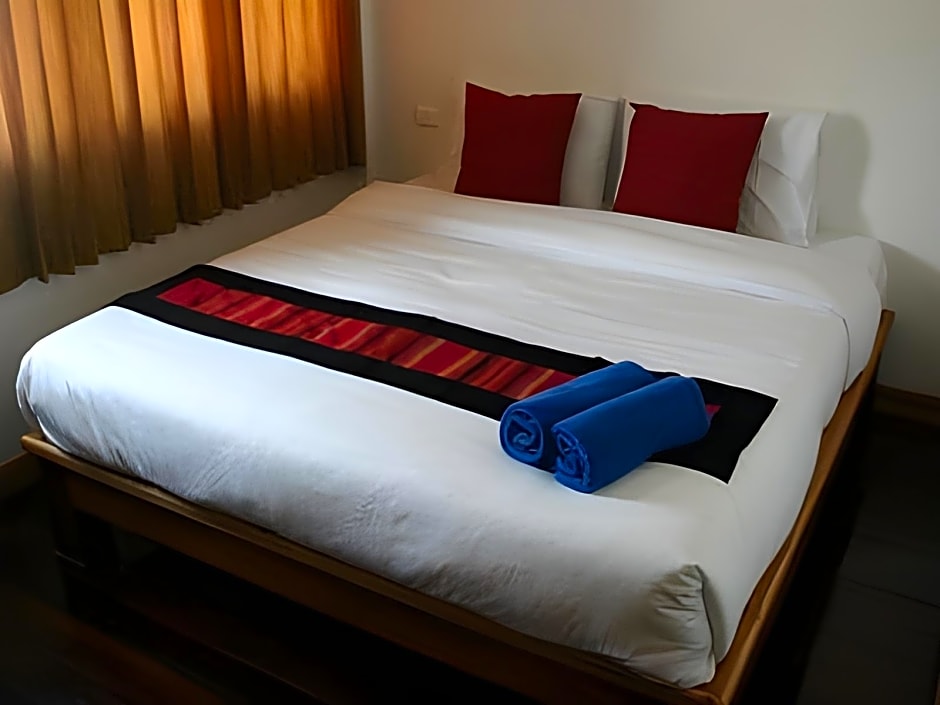 Sukkasem Hotel