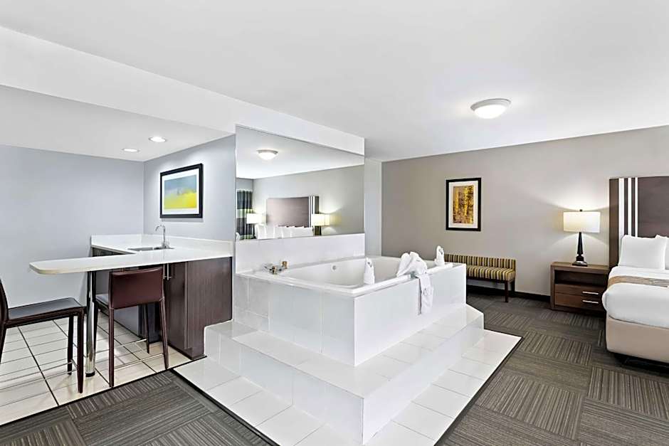 Best Western Naperville Inn