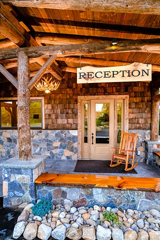 Adirondack Spruce Lodge