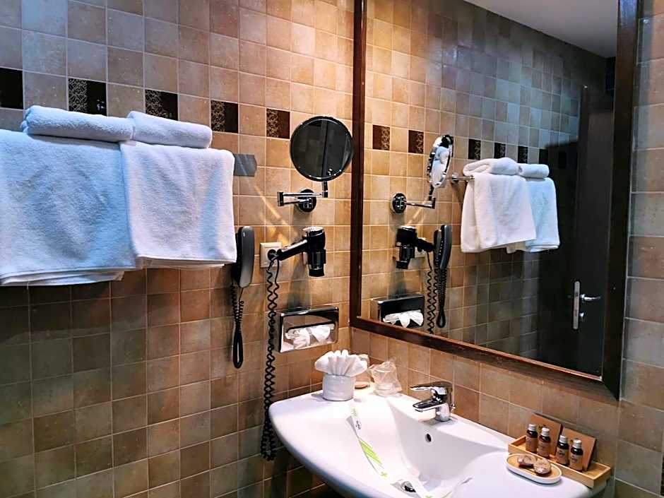 Alpin Aparthotel Ap 508 Poiana Brasov- acces la piscină gratuit