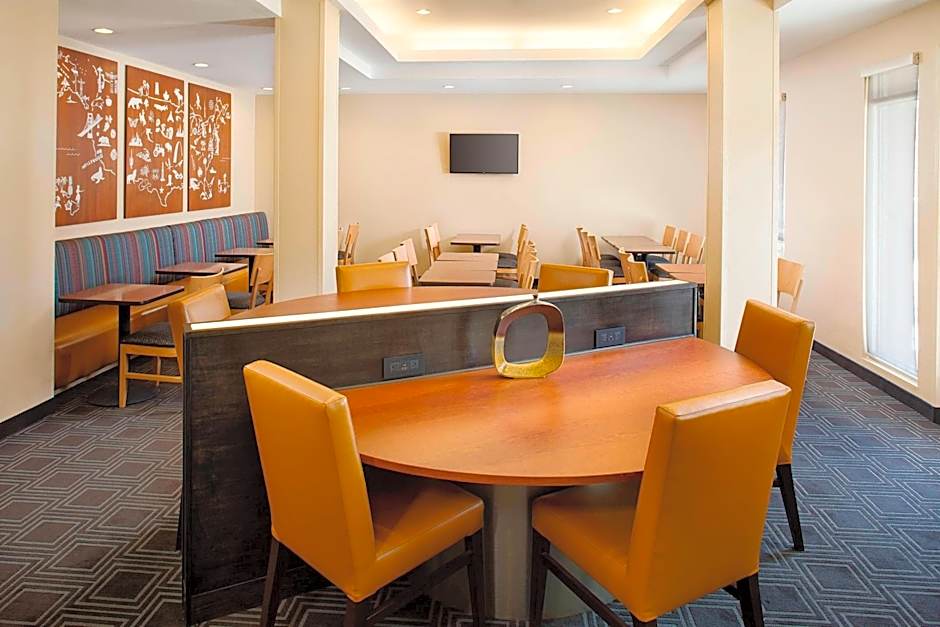 TownePlace Suites by Marriott Phoenix Goodyear