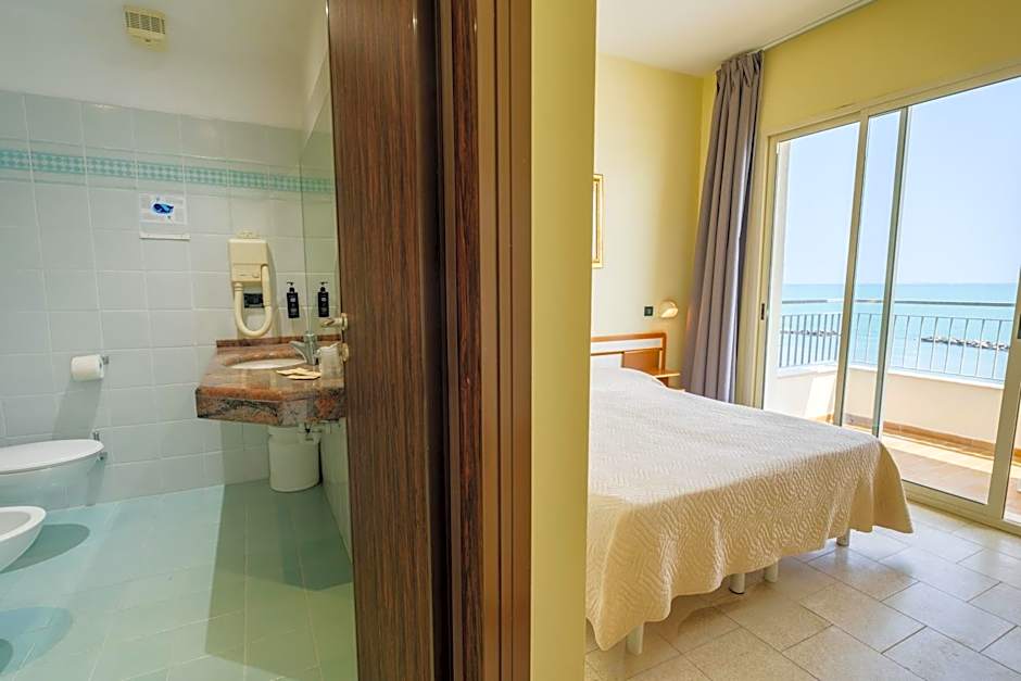 Hotel Classic - Azzurro Club