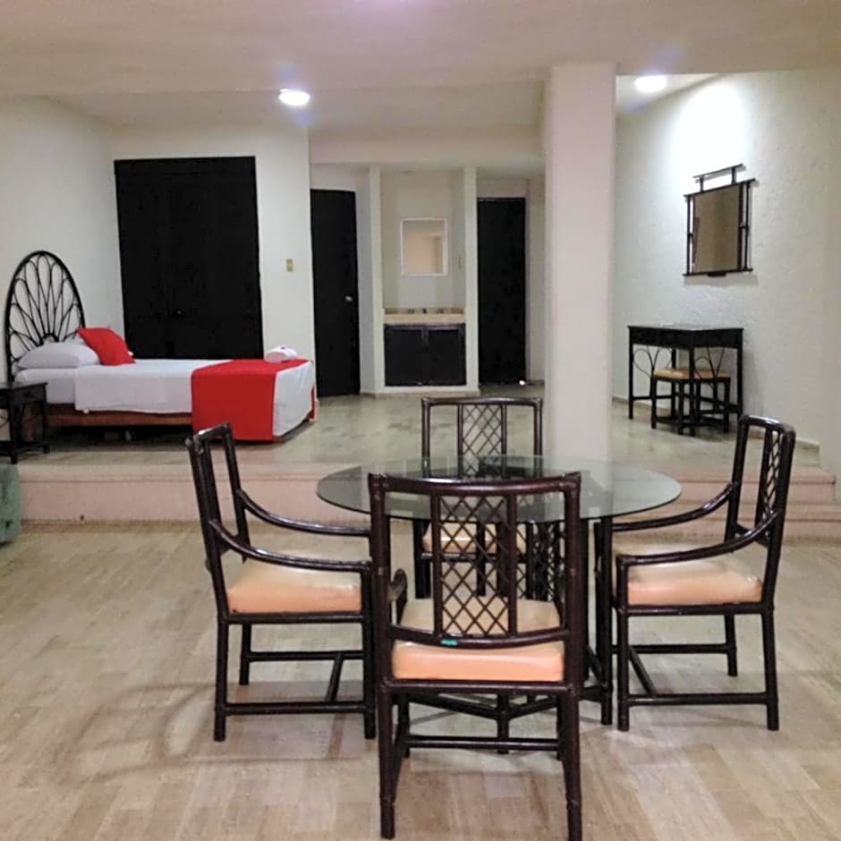 HOTEL Galerias Diana