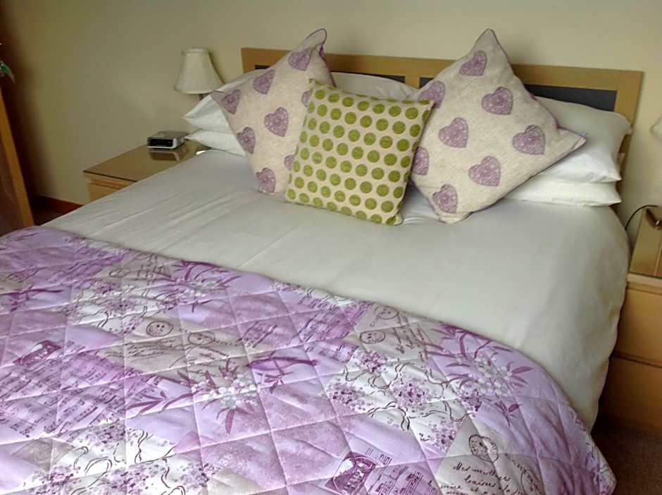 Dunroamin Bed and Breakfast