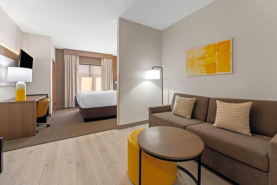 Comfort Suites Augusta Riverwatch