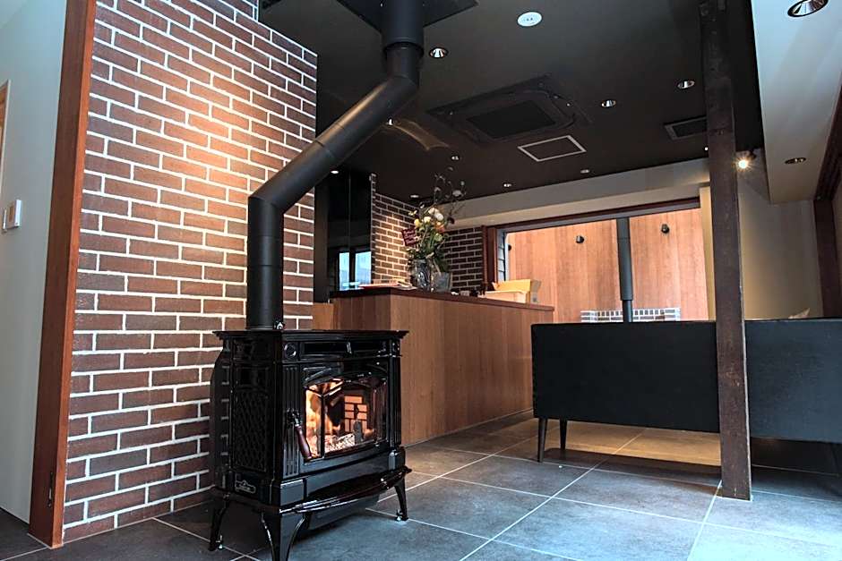 Cafe & Guest House Nagonoya