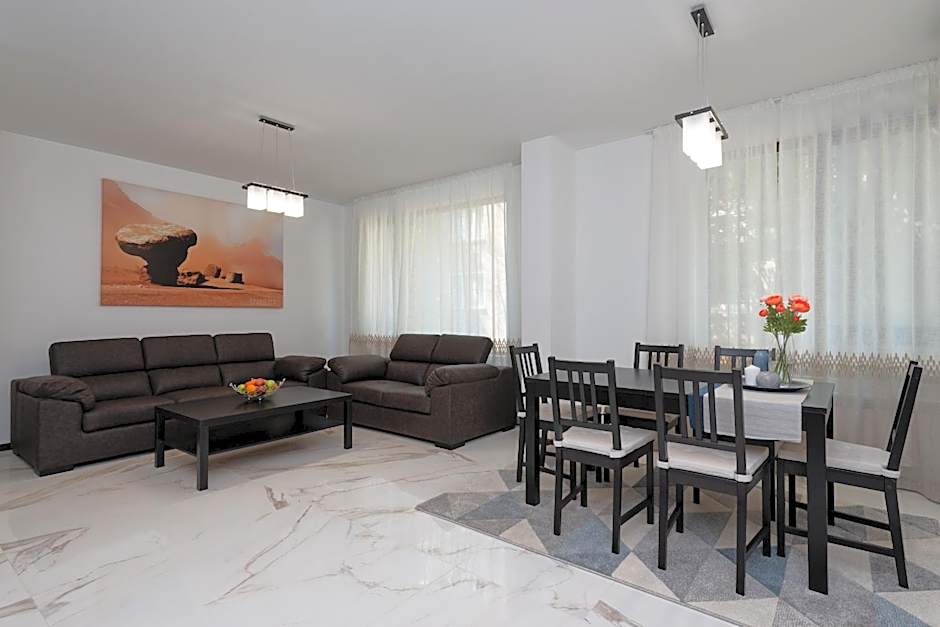 Grand Vitosha Apartments