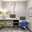 Best Western Plus Waller Hotel