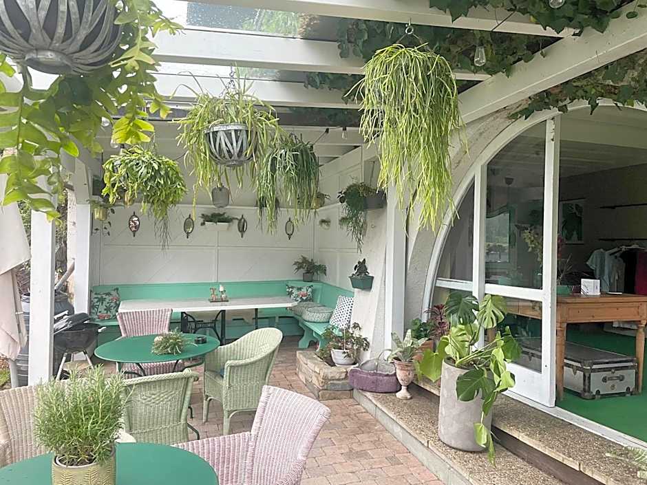 VILLA OXA - Boutique Design Hotel