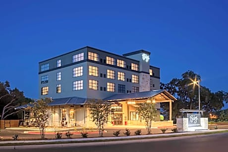 The Bevy Hotel Boerne, A DoubleTree By Hilton