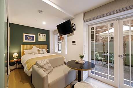 Studio Deluxe Balcony