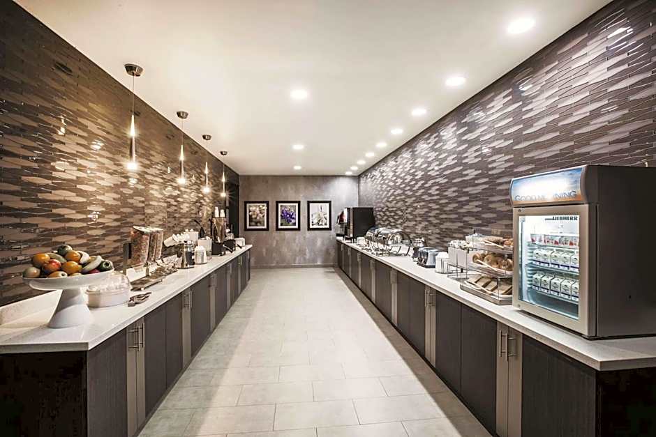 La Quinta Inn & Suites by Wyndham Lubbock South