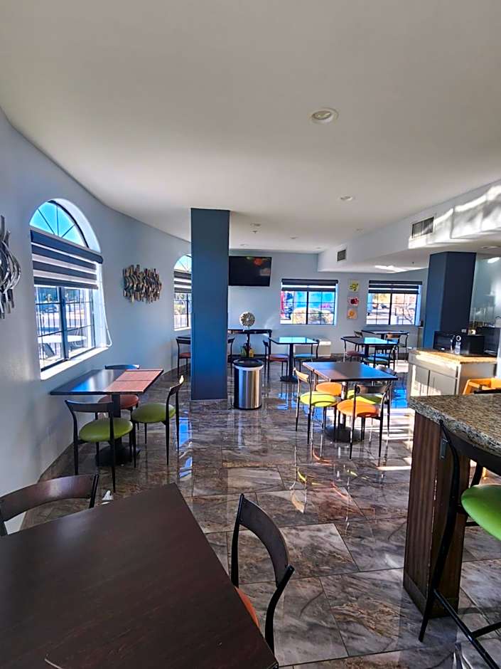 Days Inn & Suites by Wyndham Tucson/Marana