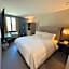 Holiday Inn Express And Suites Bronx NYC By IHG