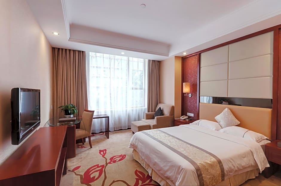 Photo 1 of 4 of Deluxe Double Room