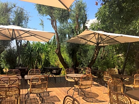 Avocado Hôtel Restaurant