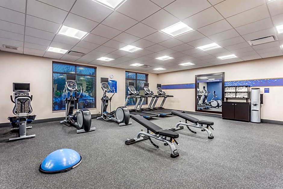Hampton Inn & Suites Kittery