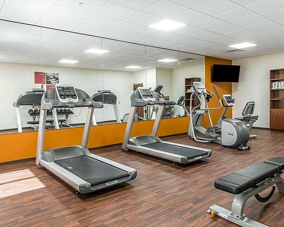 Comfort Suites Dunnellon near Rainbow Springs