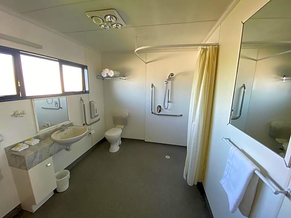 Grove Park Motor Lodge