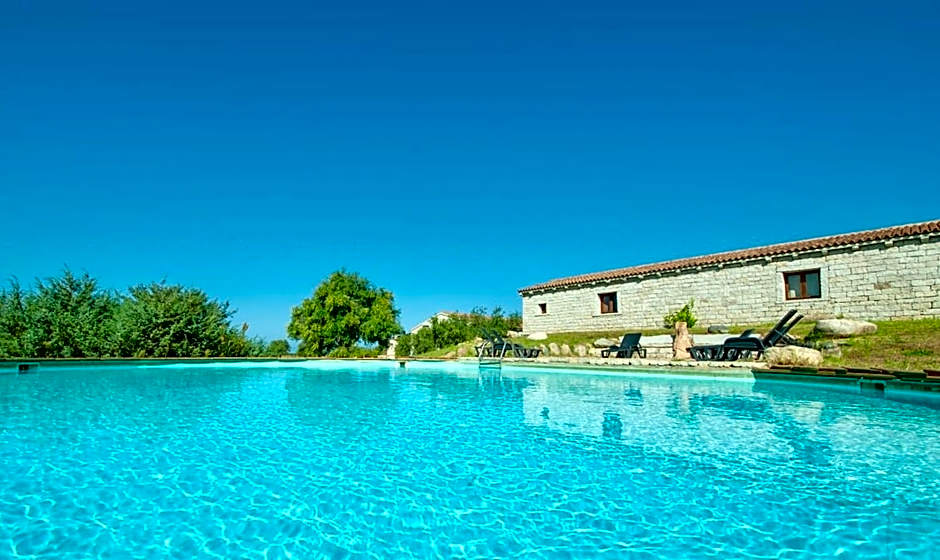 Residence with swimming-pool in Badesi, apartments with private outdoor area