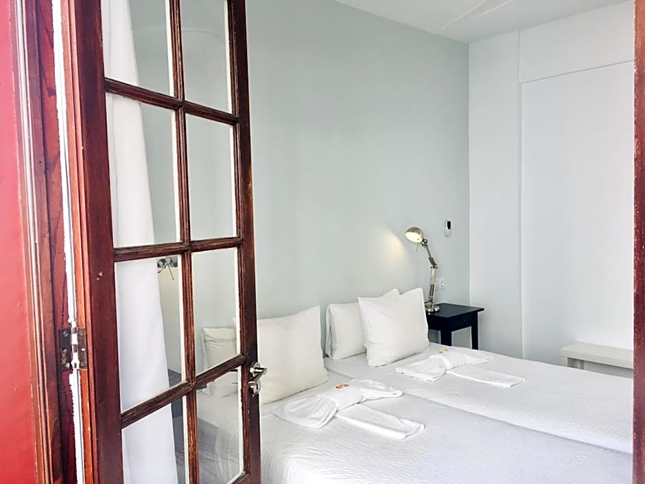 El Hotelito 27