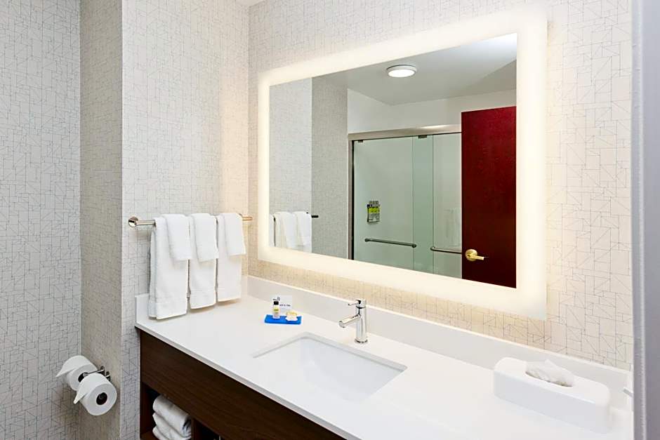 Holiday Inn Express Hotel & Suites Dothan North By IHG