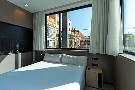 Superior Double Room with Terrace and Jacuzzi