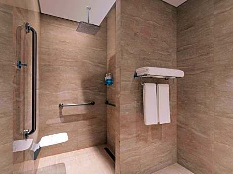 Superior Double Room with City Side - Mobility Accessible
