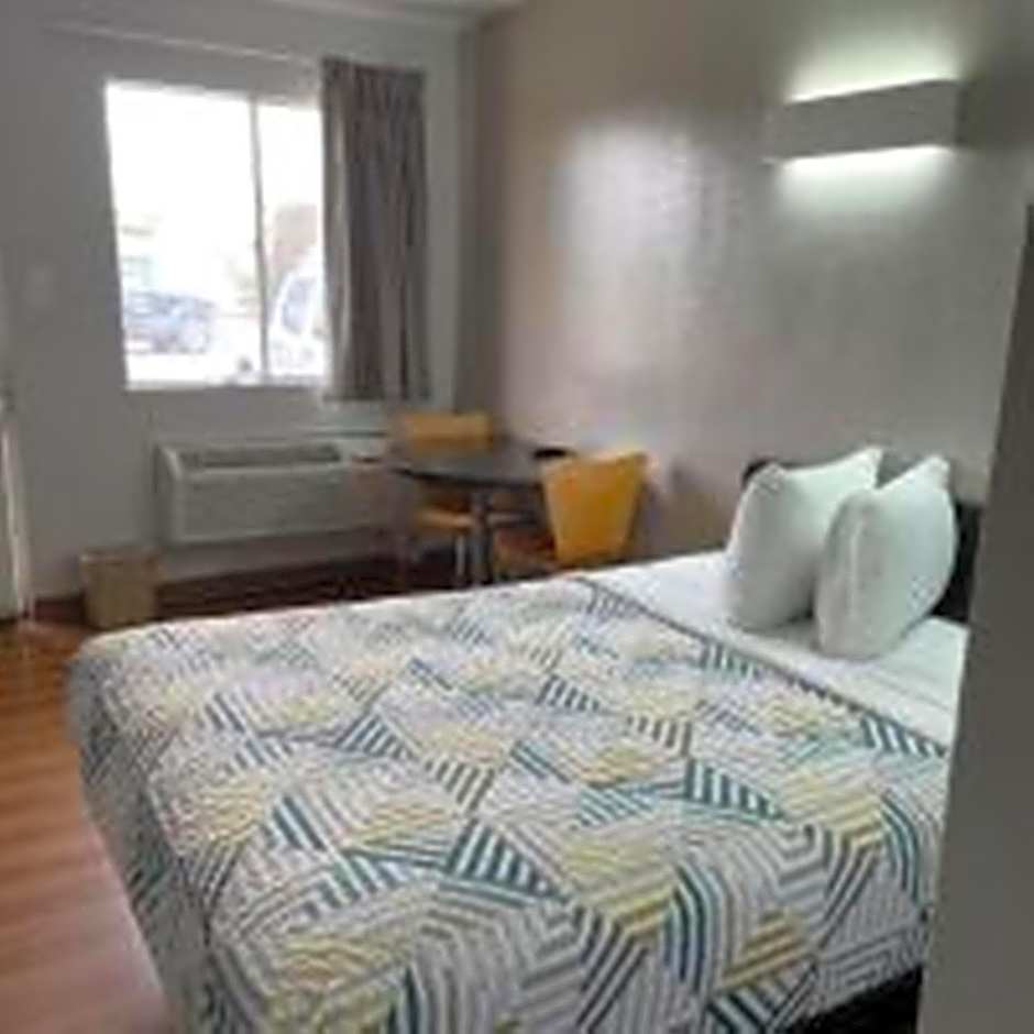 Motel 6-Van Horn, TX