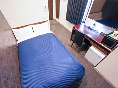 Double Room with Small Double Bed - Smoking