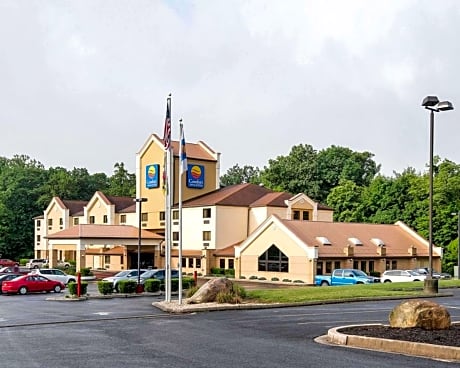 Comfort Inn & Suites - LaVale - Cumberland