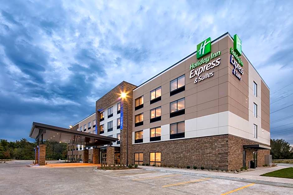 Holiday Inn Express & Suites East Peoria - Riverfront By IHG