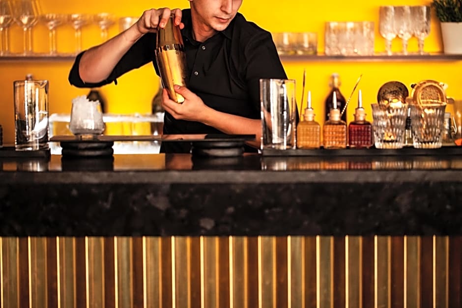 Four Seasons Hotel Riyadh at Kingdom Centre