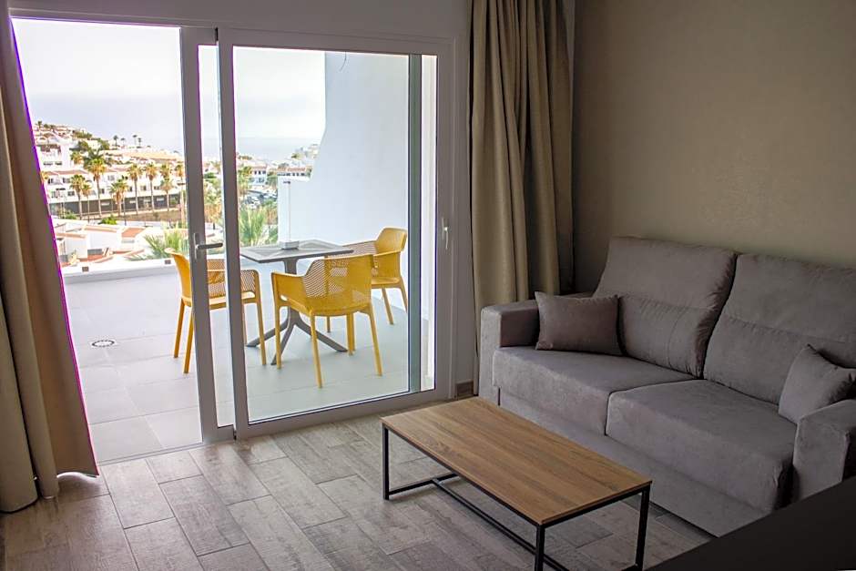 Costa Adeje Garden Aparthotel