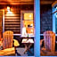 Johnston Canyon Lodge & Bungalows