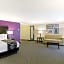 La Quinta Inn & Suites by Wyndham Andover