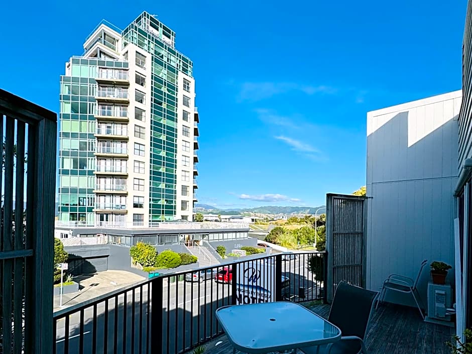 Wrights by the Sea Motel