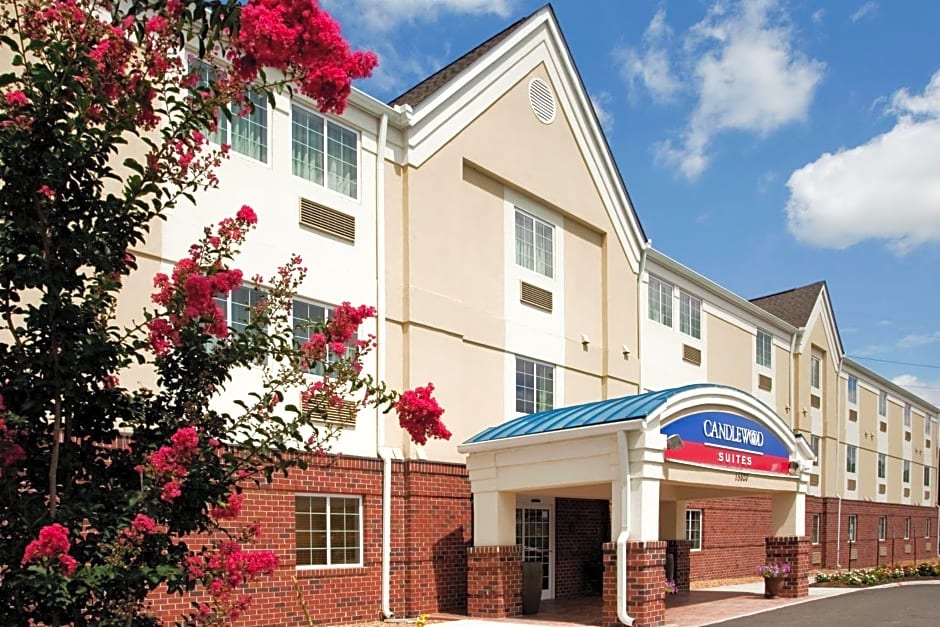 Candlewood Suites Colonial Heights - Fort Lee